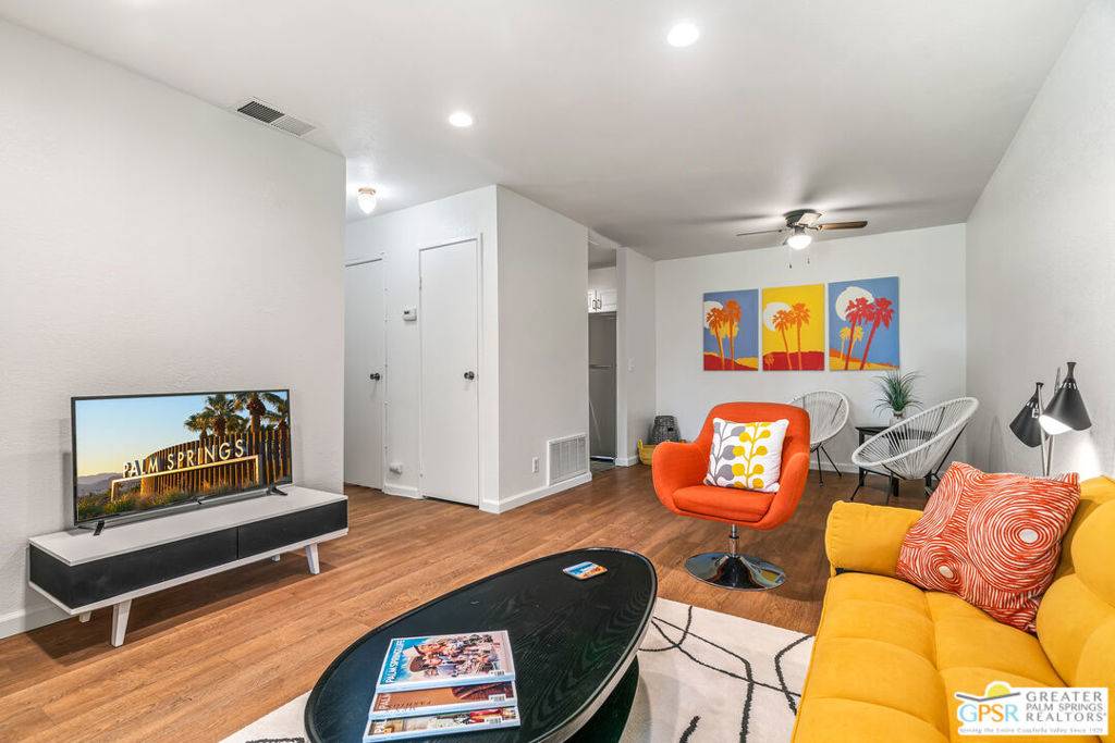 Palm Springs, CA 92262,550 N Villa CT #116