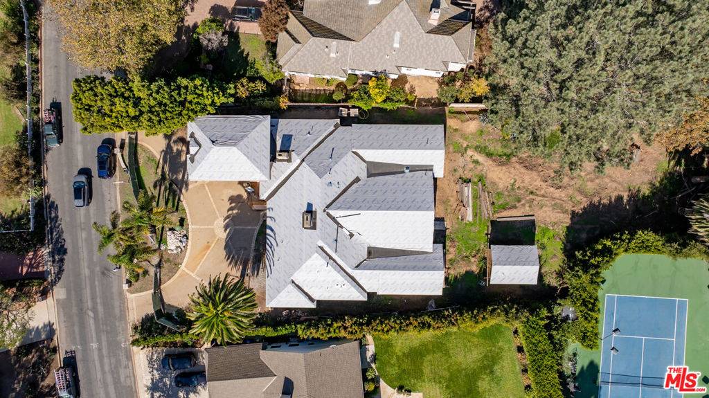 Pacific Palisades, CA 90272,1316 Capri DR