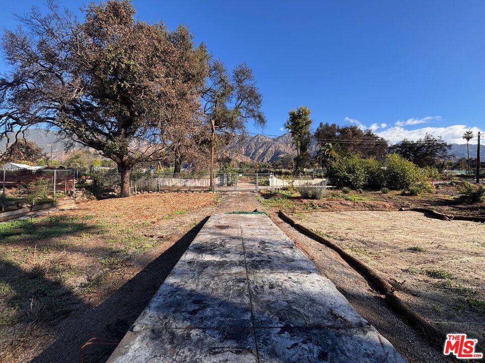 Altadena, CA 91001,408 Wistaria PL