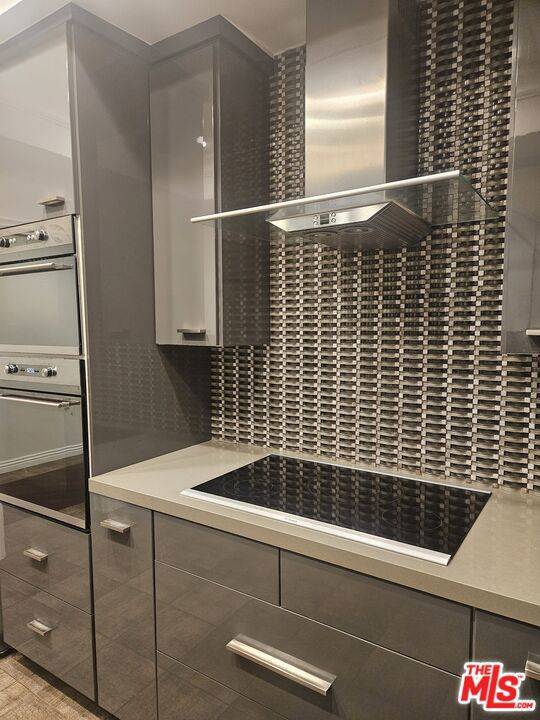 Los Angeles, CA 90025,1880 VETERAN AVE #107