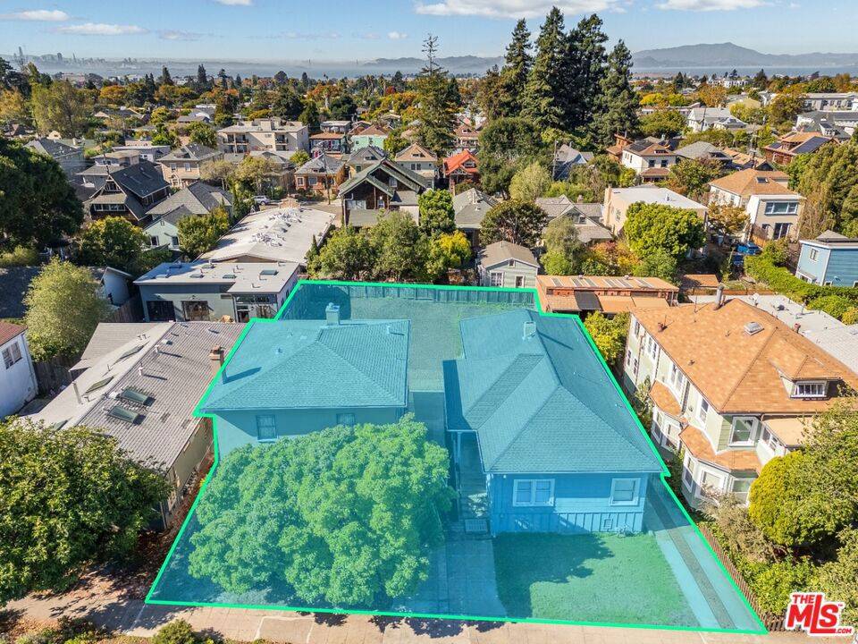 Berkeley, CA 94703,2218 -2222 Grant ST