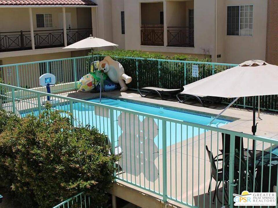 Glendale, CA 91207,1131 Campbell ST #212