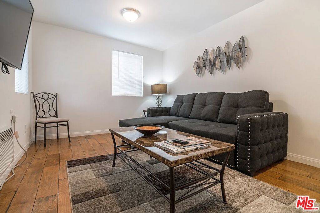 North Hollywood, CA 91601,5249 Satsuma AVE #C