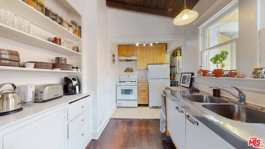 Venice, CA 90291,402 N Venice BLVD #B