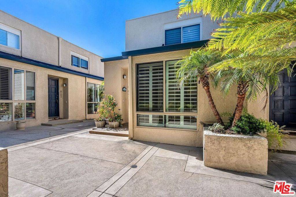 Playa Del Rey, CA 90293,7301 Vista Del Mar #A104