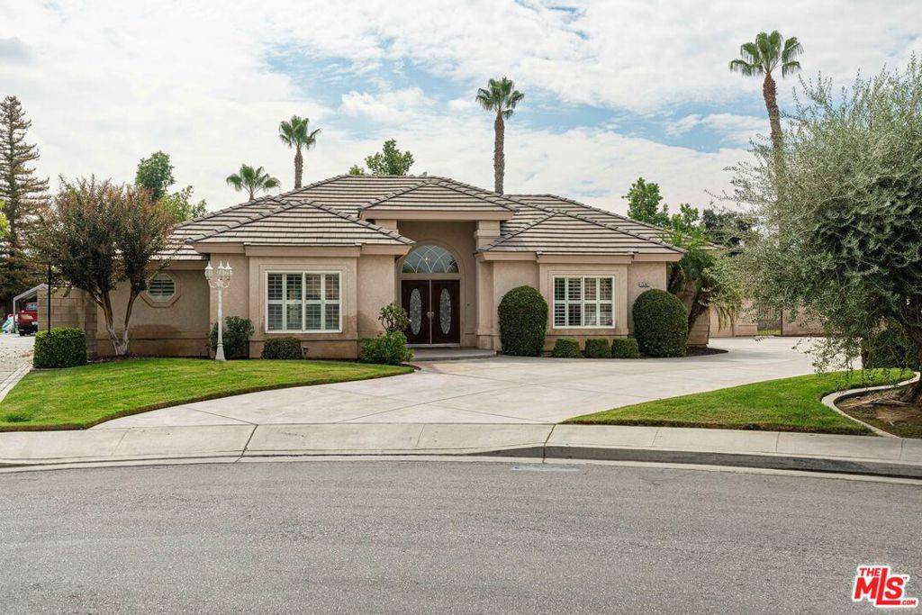 Bakersfield, CA 93314,13207 Phoenix Palm CT