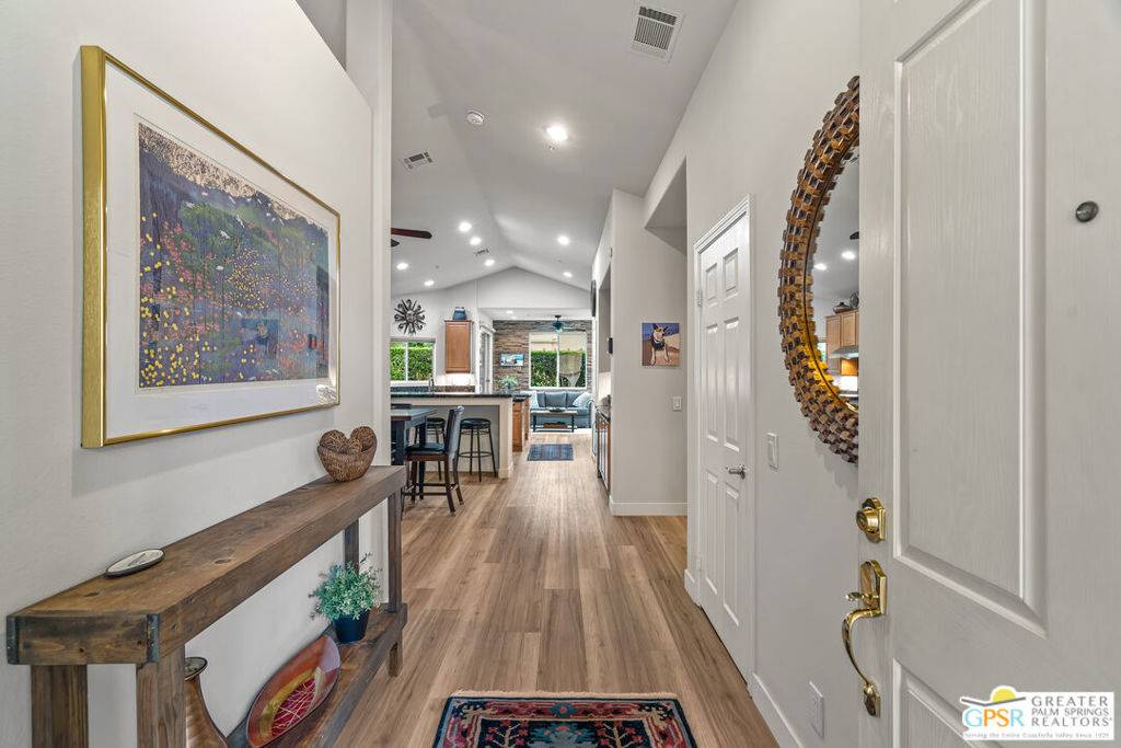 Palm Springs, CA 92264,226 Canyon CIR