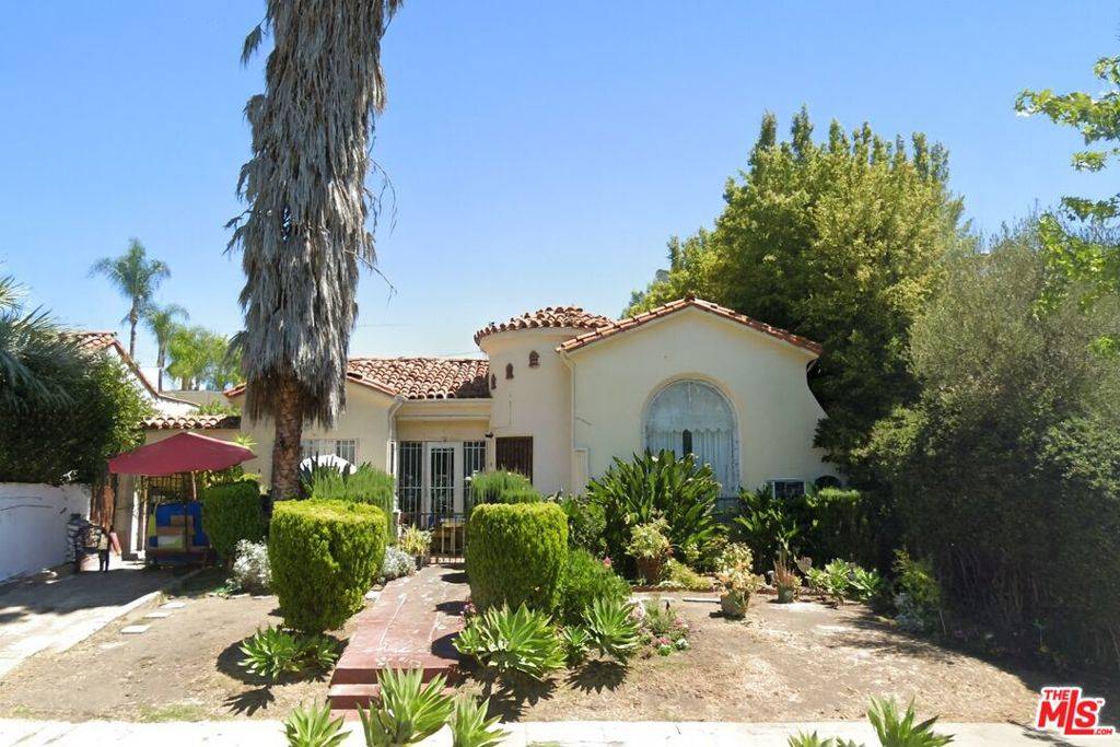 Los Angeles, CA 90048,360 N Edinburgh AVE