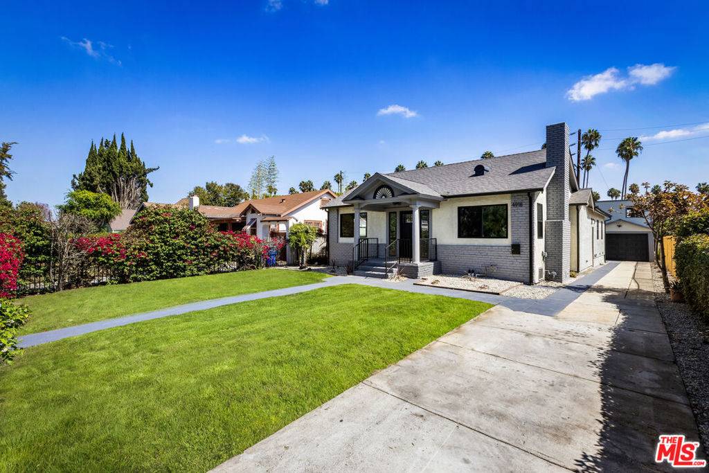 Los Angeles, CA 90043,4918 10th AVE