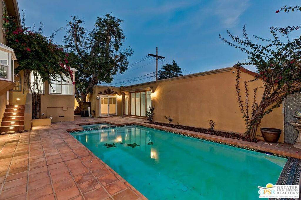 Glendale, CA 91207,404 E Randolph ST