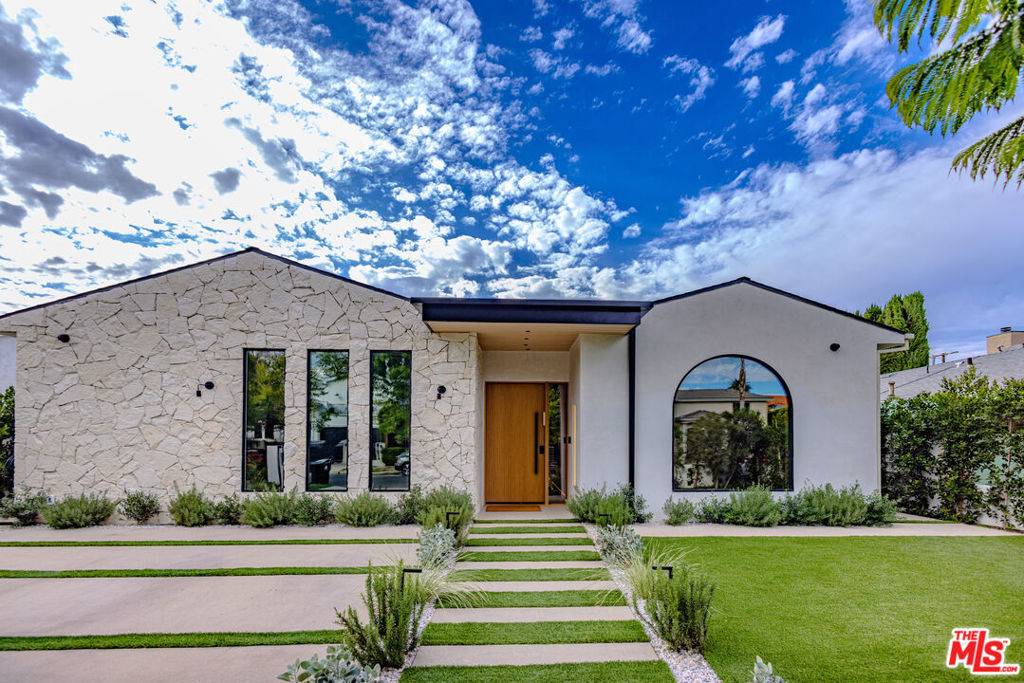 Sherman Oaks, CA 91403,4703 Saloma AVE