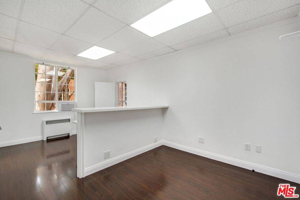 Beverly Hills, CA 90212,9730 Wilshire BLVD #202