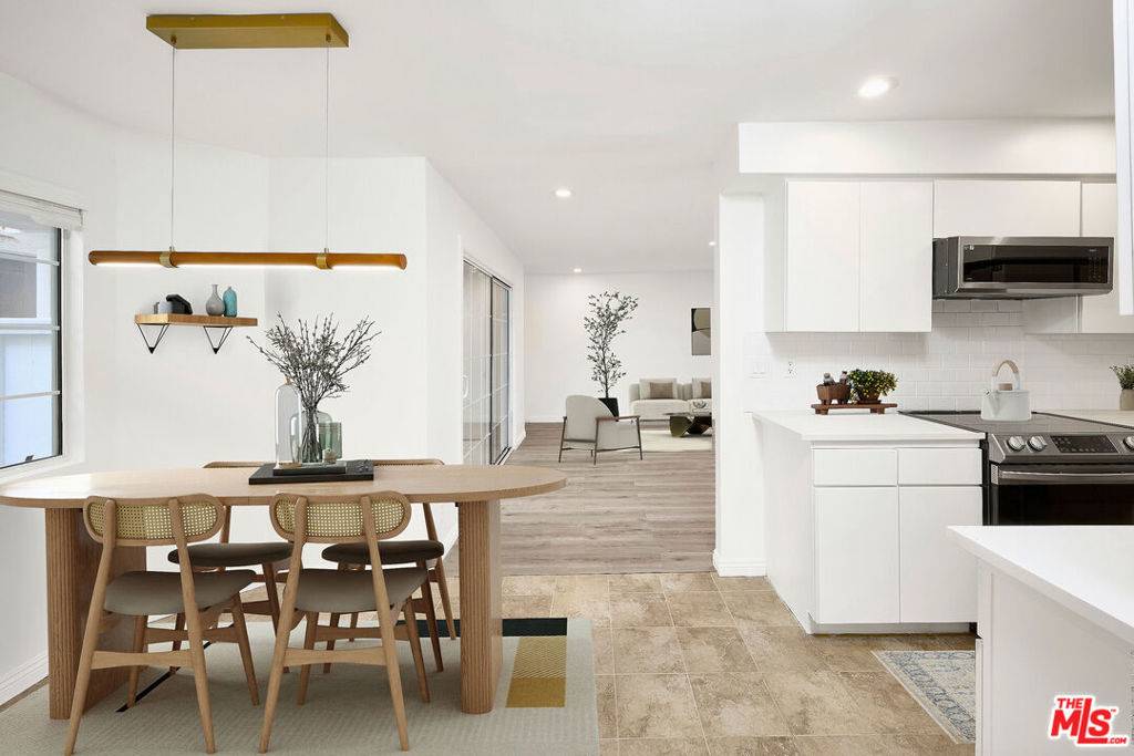 Santa Monica, CA 90404,1228 14th ST #103