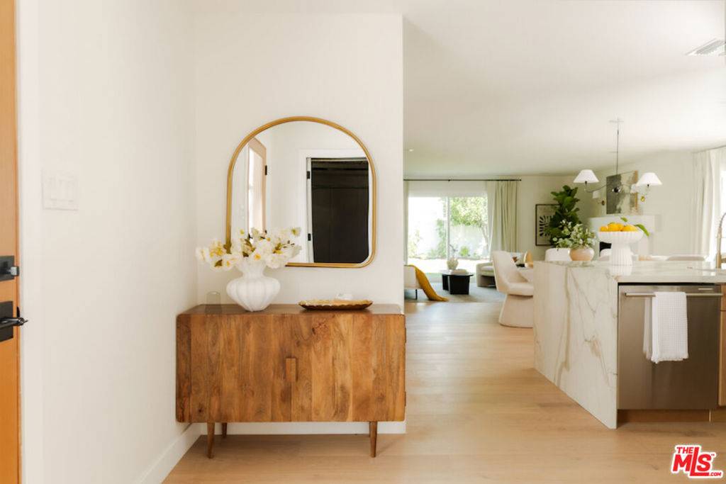 Granada Hills, CA 91344,15701 Ludlow ST