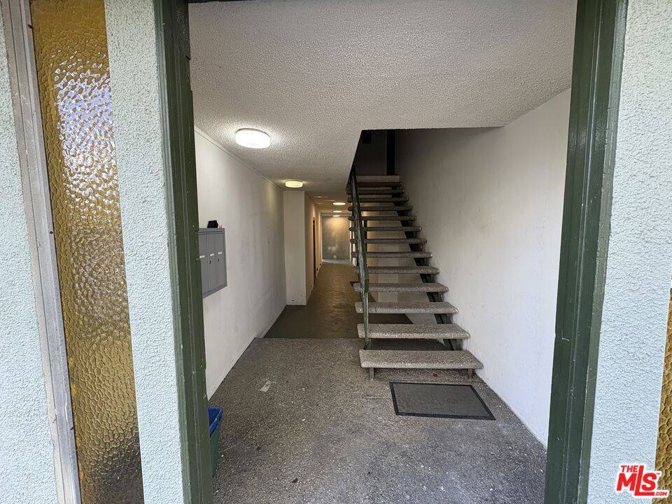 Santa Monica, CA 90405,836 Ashland AVE