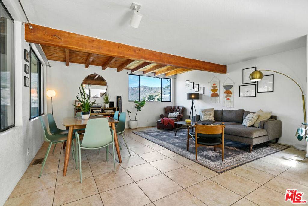 Malibu, CA 90265,2909 Searidge ST