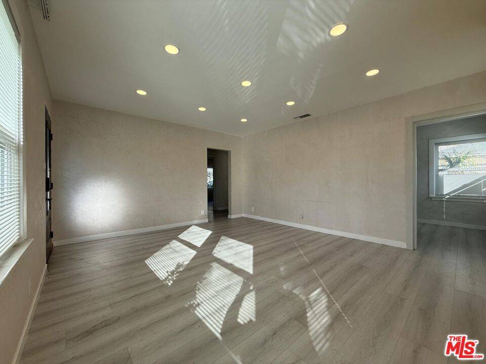 Glendale, CA 91202,674 Estelle AVE