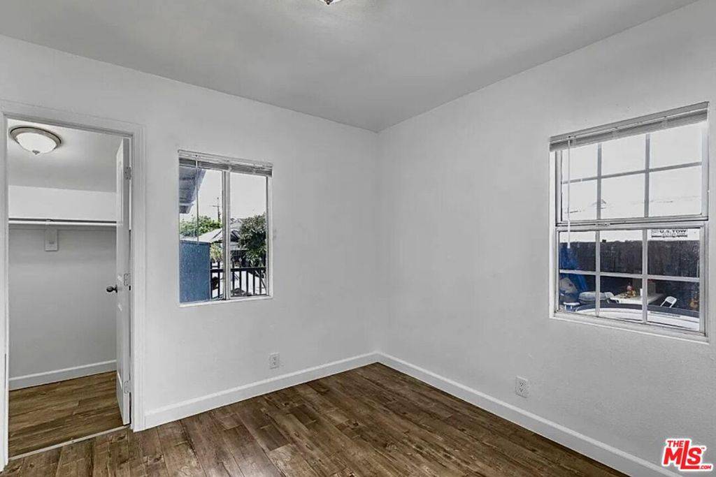 Los Angeles, CA 90011,1148 E 48th ST