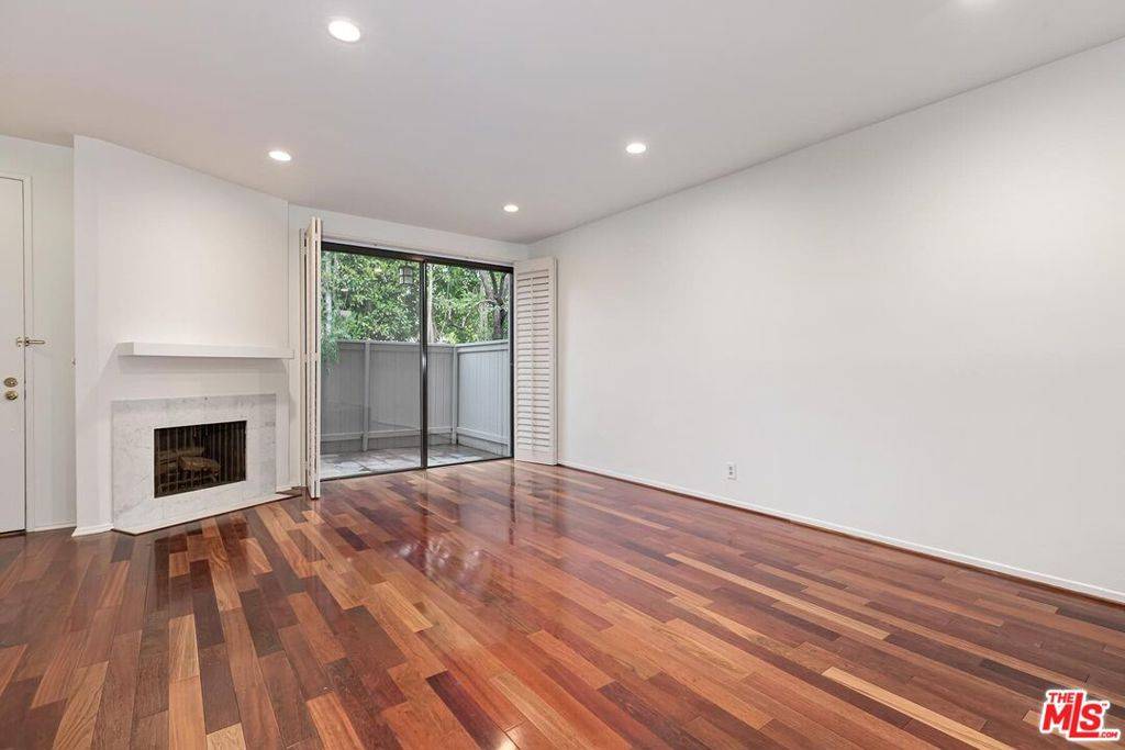 Santa Monica, CA 90403,1013 21st ST #B