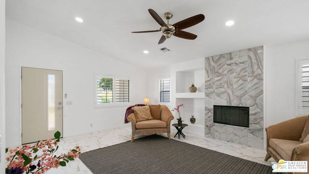 La Quinta, CA 92253,53045 Avenida Obregon