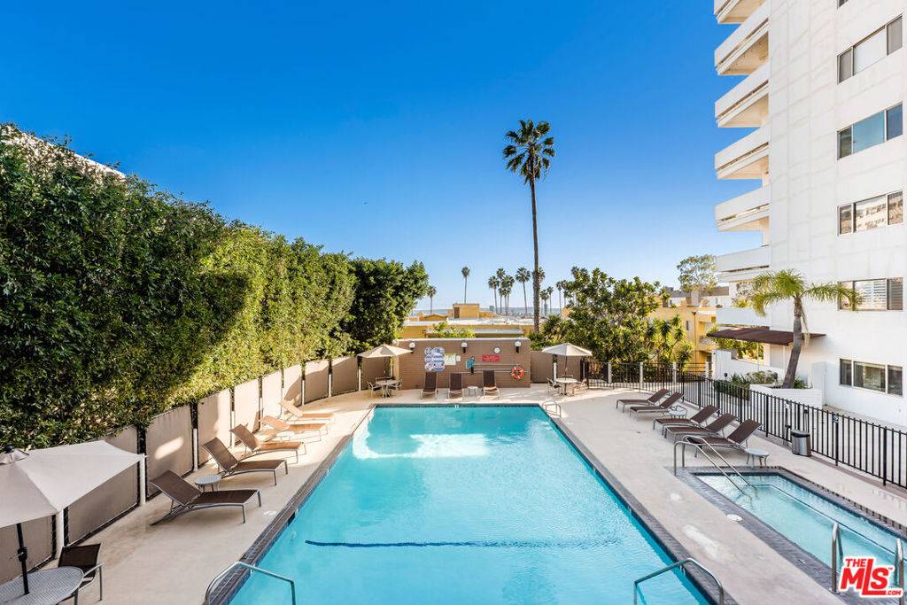 Los Angeles, CA 90046,7250 Franklin AVE #116