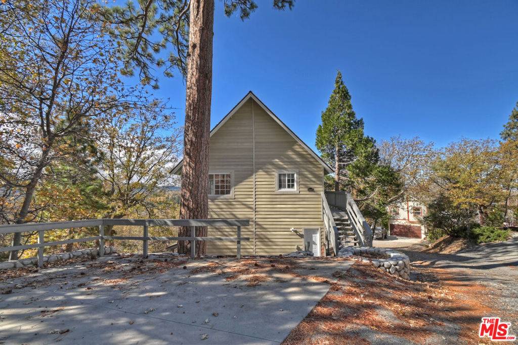Lake Arrowhead, CA 92352,28665 Zion DR