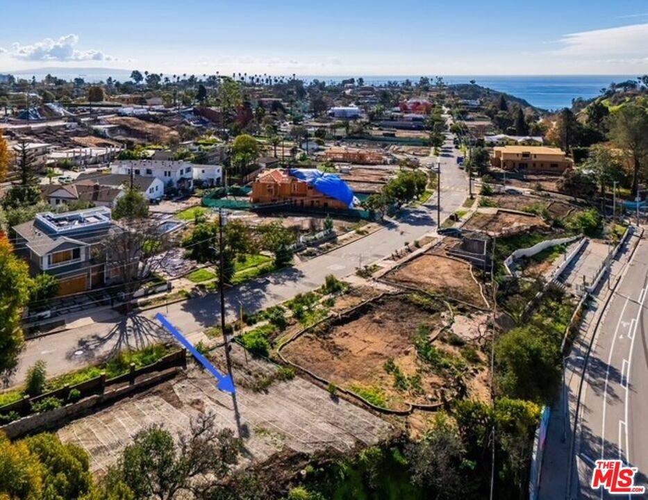 Pacific Palisades, CA 90272,863 Radcliffe AVE