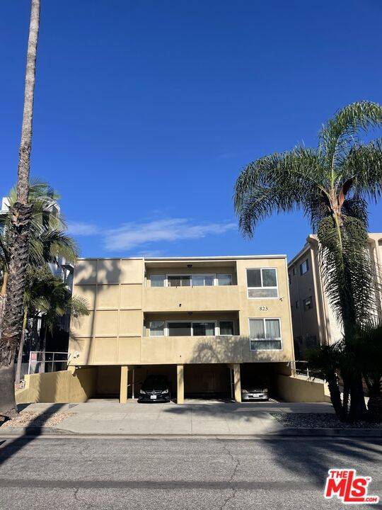 Santa Monica, CA 90403,823 5th ST