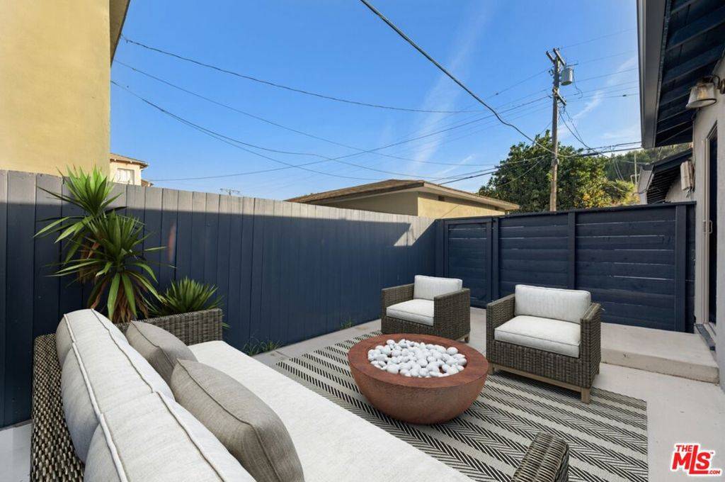 Santa Monica, CA 90404,3032 Exposition BLVD #A