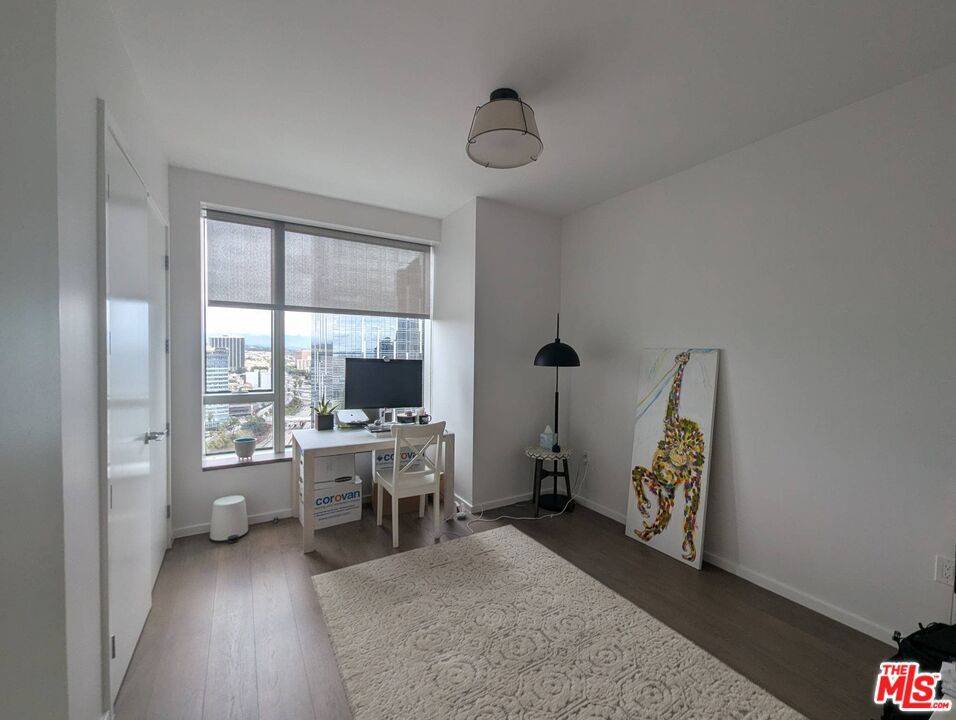 Los Angeles, CA 90017,889 Francisco ST #3308