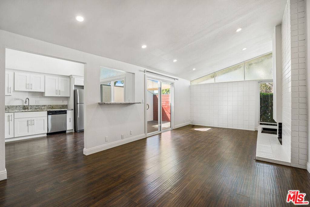 Newport Beach, CA 92663,416 Bolero WAY