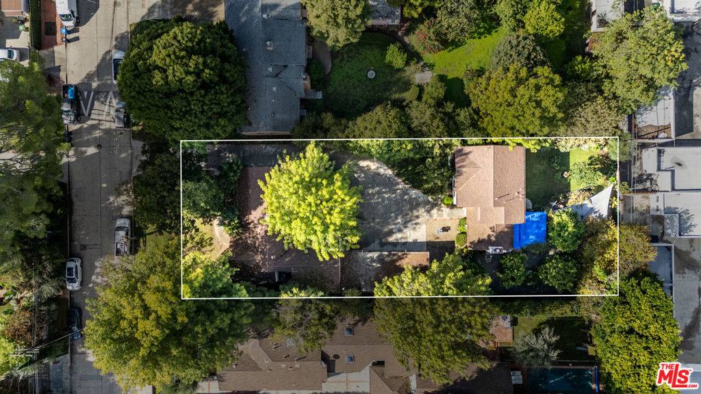 Sherman Oaks, CA 91403,15217 Greenleaf ST