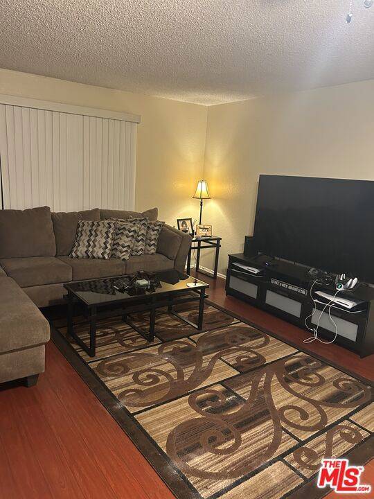 Ontario, CA 91764,1456 E 5th ST #4