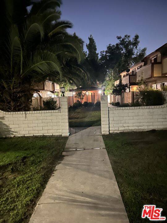 Ontario, CA 91764,1456 E 5th ST #4