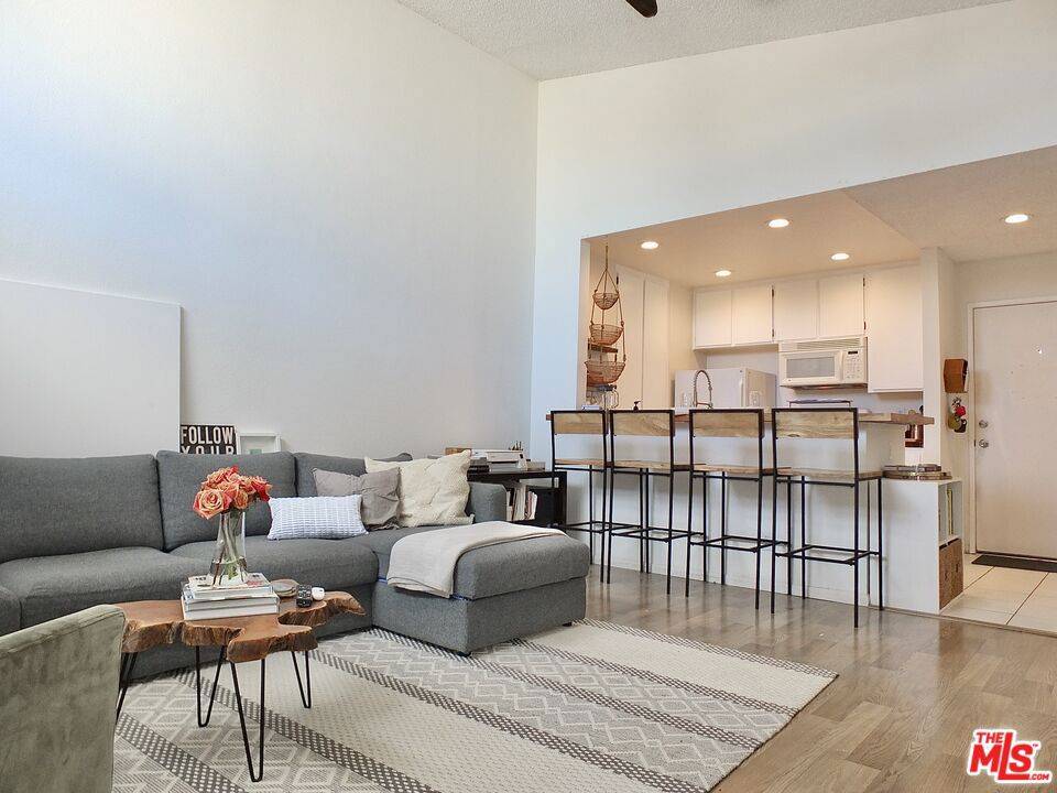 Torrance, CA 90502,826 Coriander DR #C