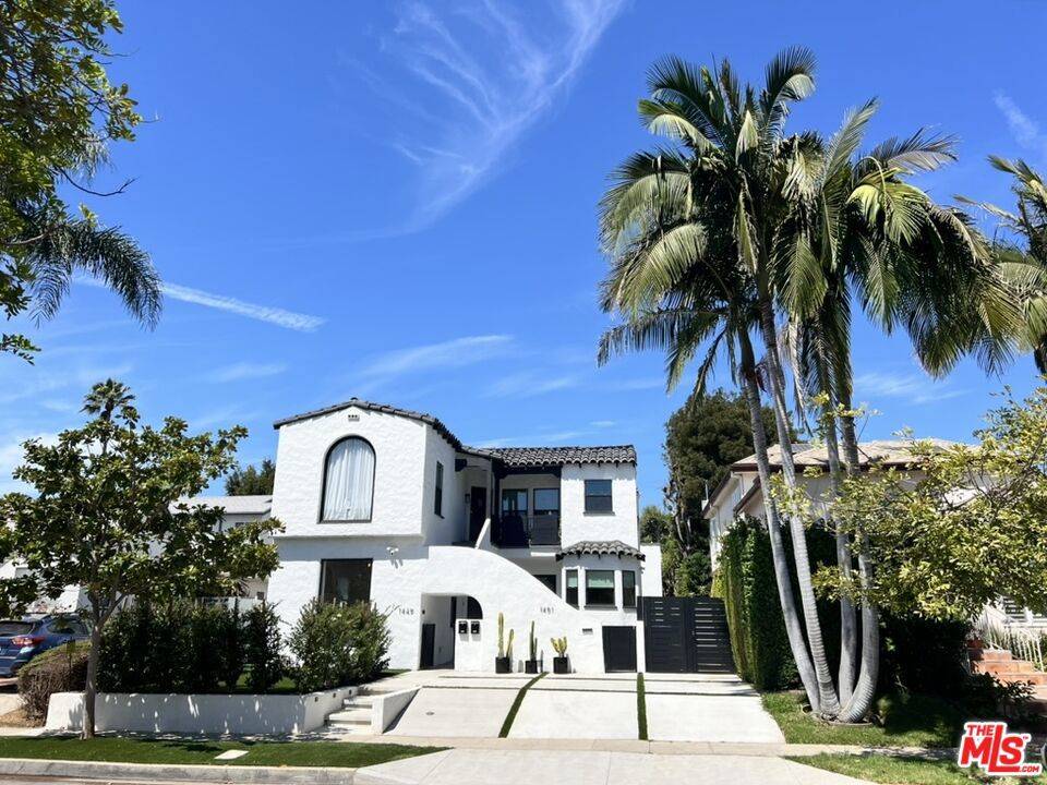 Los Angeles, CA 90035,1449 S Durango AVE