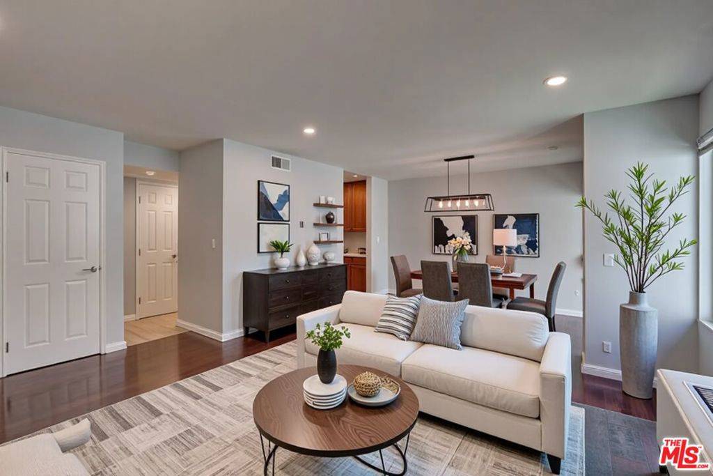 Ventura, CA 93003,1275 Seacliff CT #5