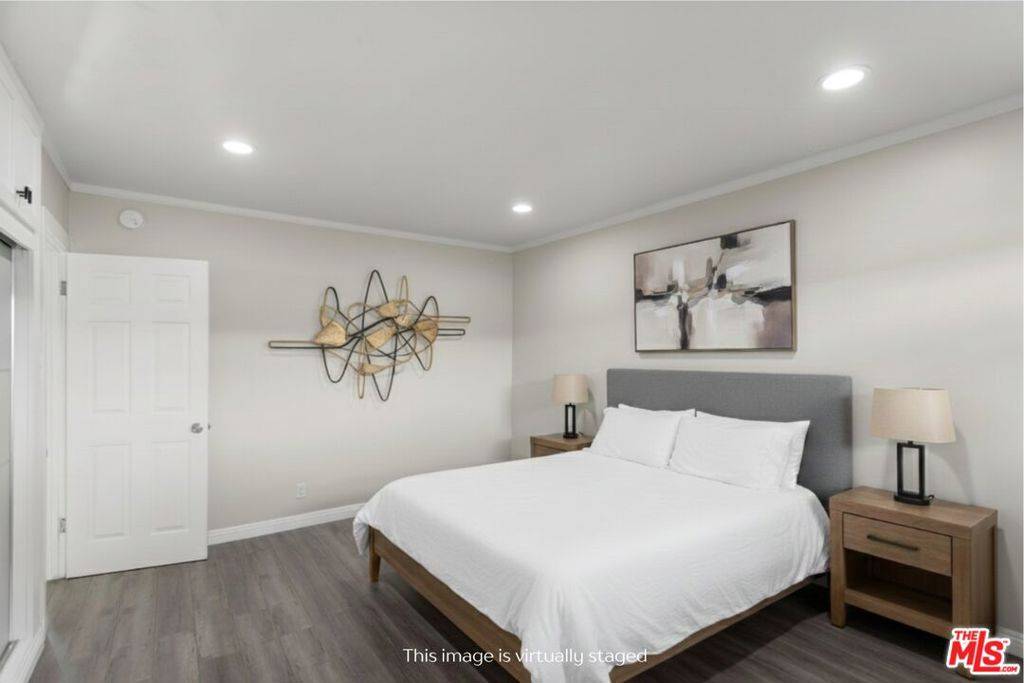 Inglewood, CA 90302,800 N Eucalyptus AVE #108