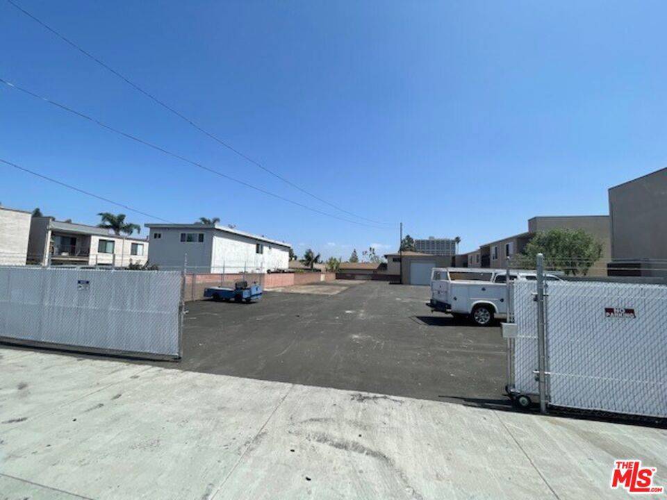 Costa Mesa, CA 92627,1925 Wallace AVE