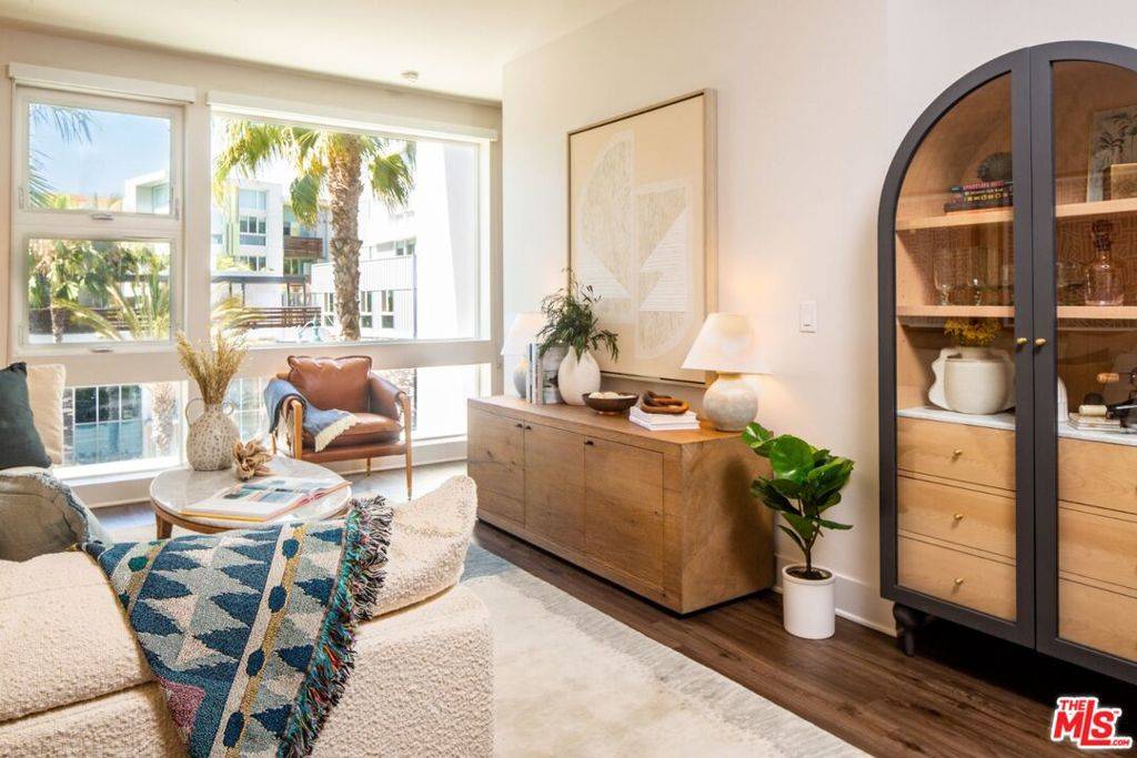 Los Angeles, CA 90094,12760 Millennium DR #NA209