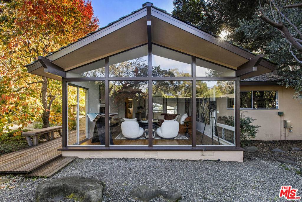 Santa Barbara, CA 93111,921 N San Marcos RD