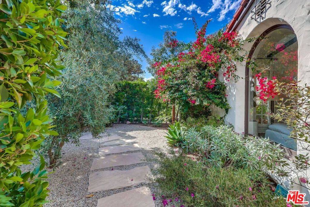 Glendale, CA 91207,1249 Ethel ST