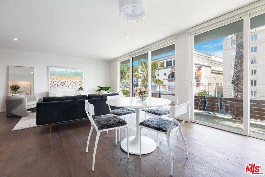 West Hollywood, CA 90046,1425 N Crescent Heights BLVD #101