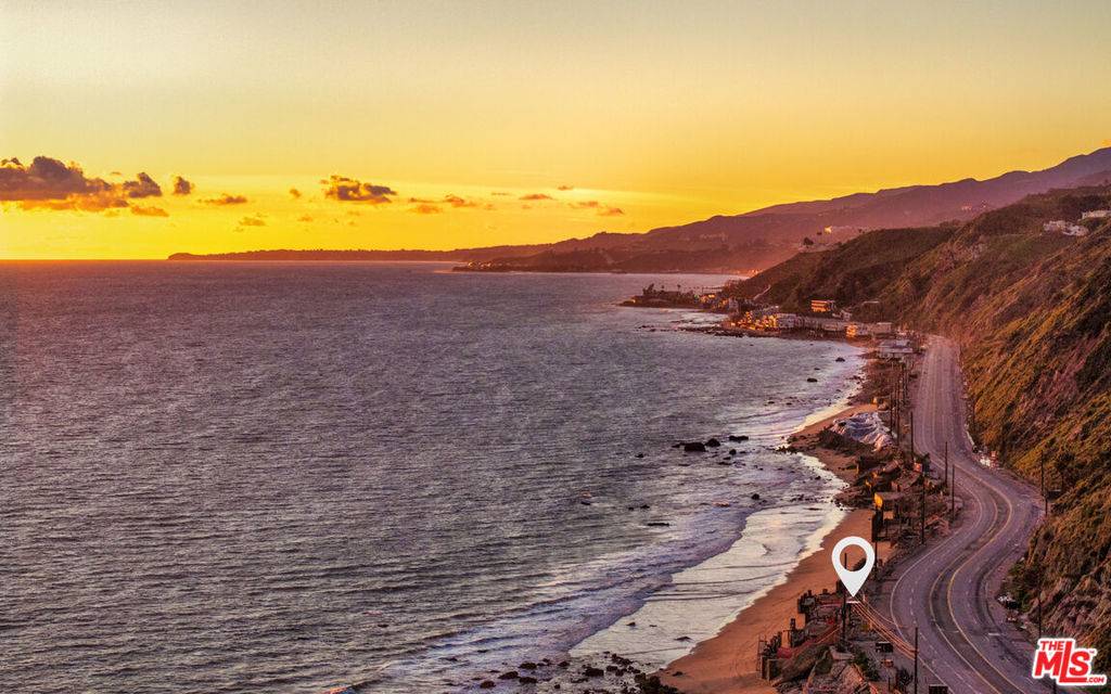 Malibu, CA 90265,20048 Pacific Coast HWY