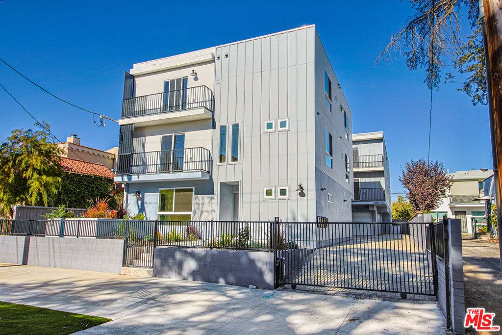 Toluca Lake, CA 91602,10803 #2 Kling ST