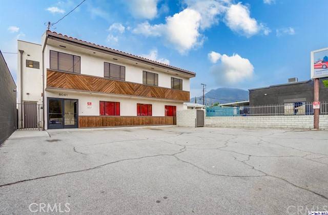Sunland, CA 91040,8041 FOOTHILL BLVD