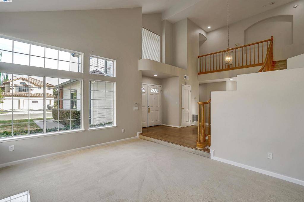 Tracy, CA 95377-8956,2060 Seville Dr