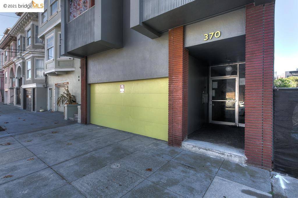 San Francisco, CA 94118,370 8TH Avenue