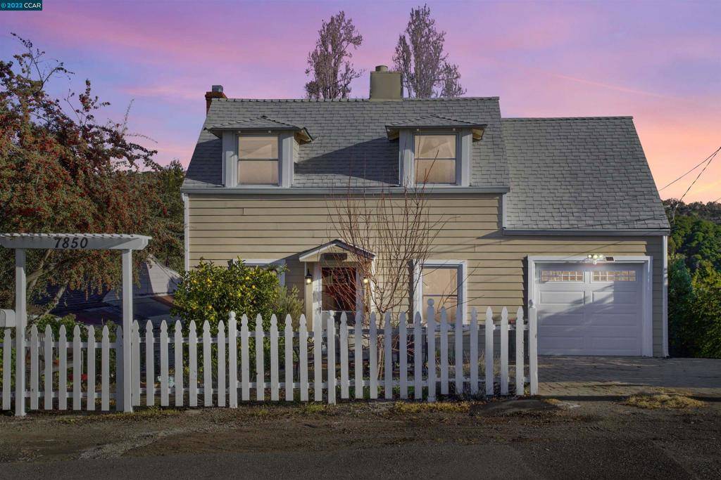 Oakland, CA 94605,7850 crest