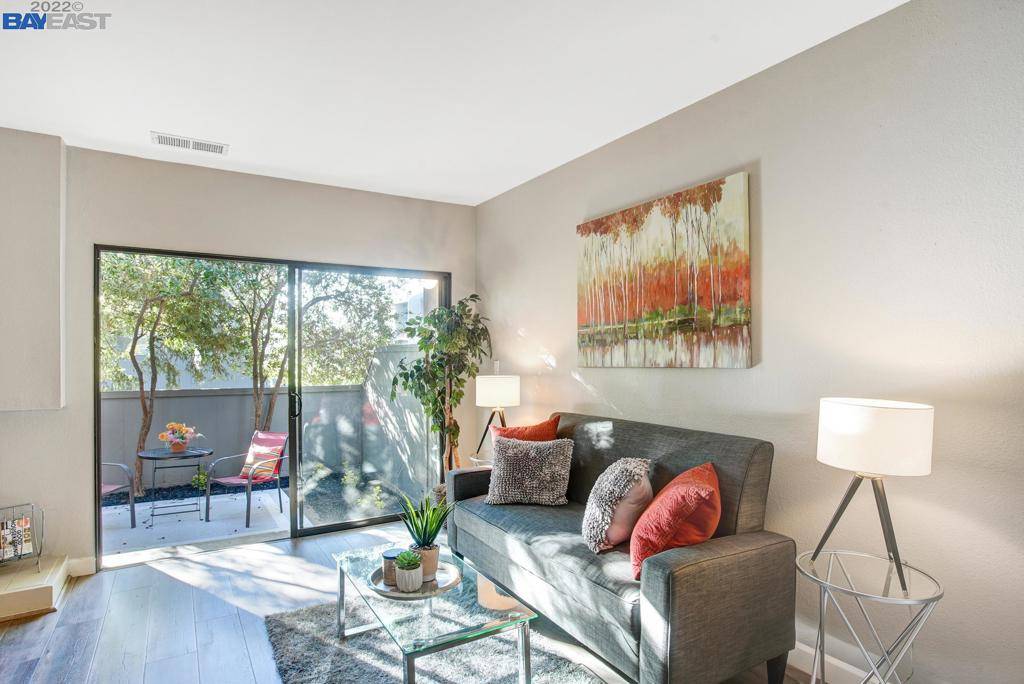 Hayward, CA 94541-4614,1032 Clubhouse Drive